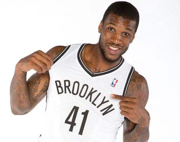 纳这样的豪 纳这样的豪