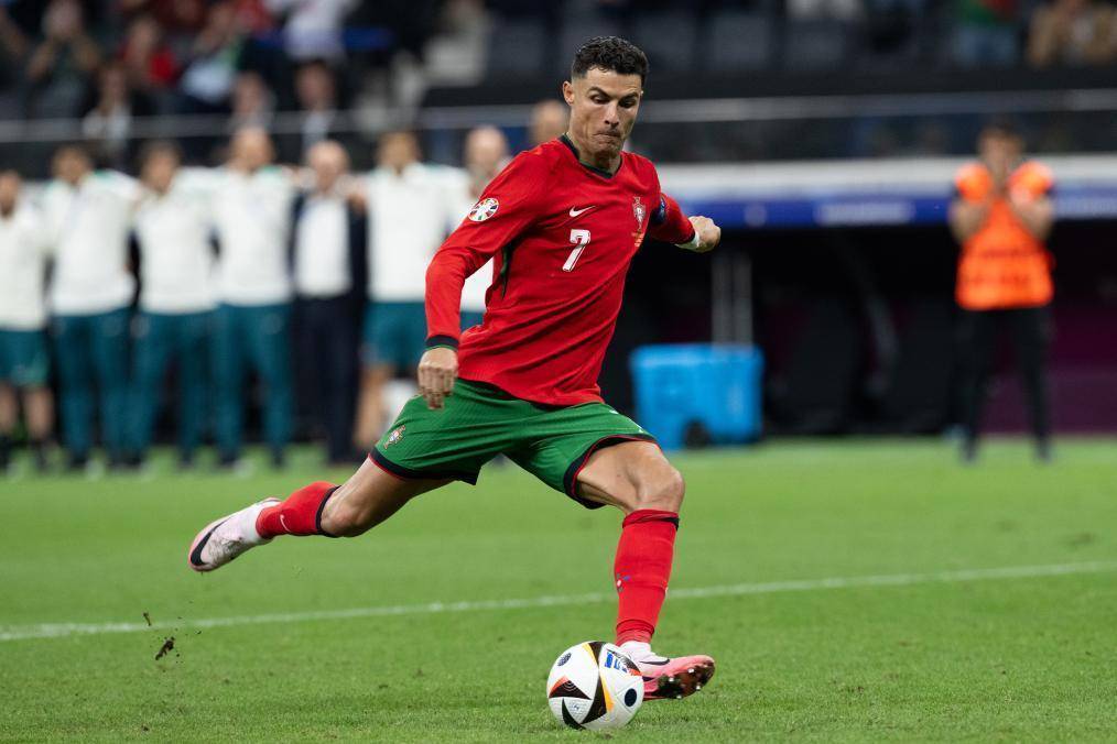 的防守是湖 的防守是湖