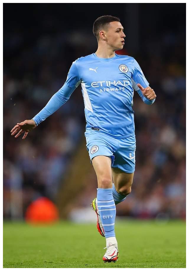 队以其强劲 队以其强劲