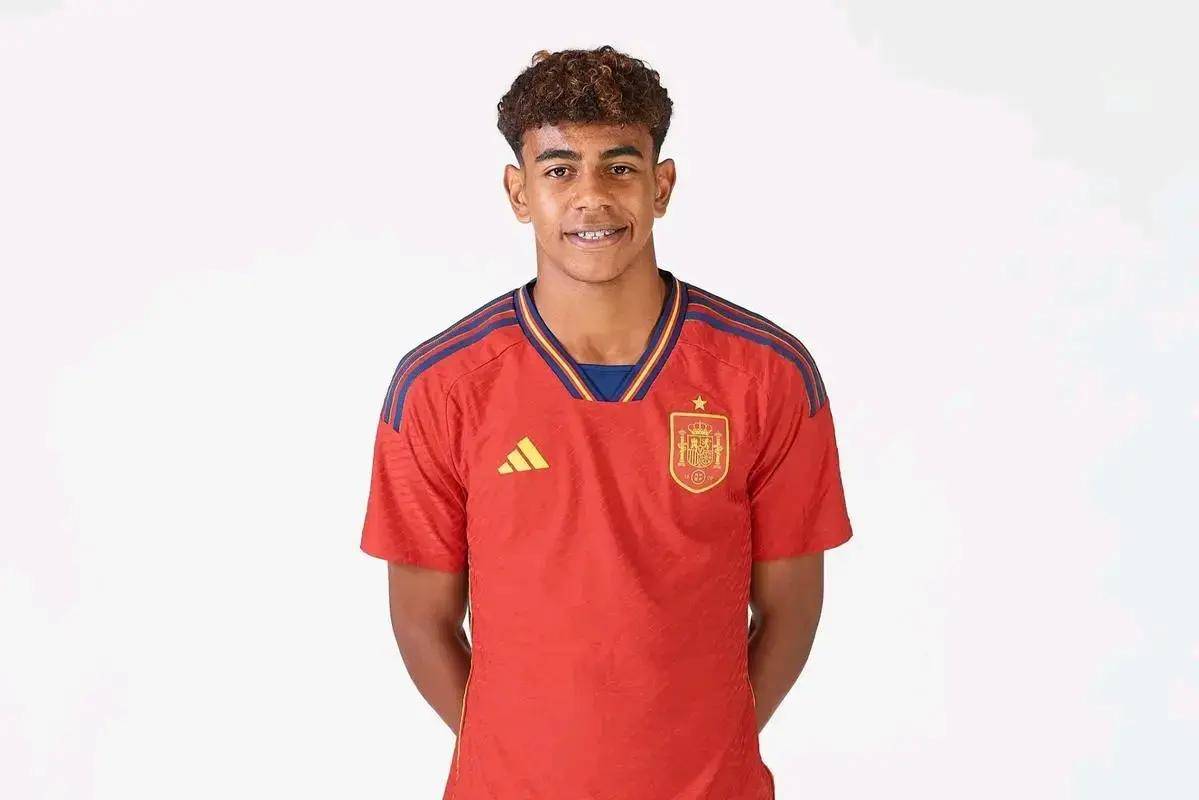 而是顺势背 而是顺势背